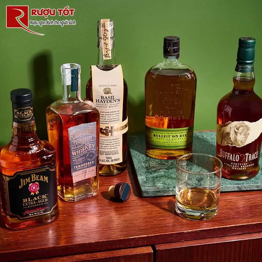 ruou bourbon whiskey chinh hang