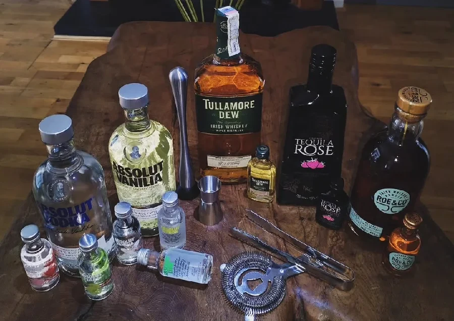 Giải Mã Top 9 Lầm Tưởng Kinh Điển Về Liquor Và Liqueur