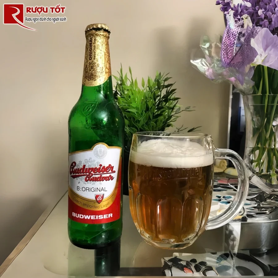 bia budweiser budvar chai 330ml gia tot