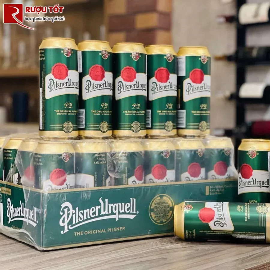 Bia Pilsner Urquell Ruou Tot