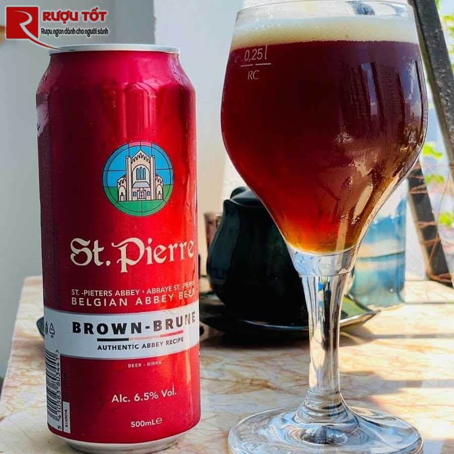 Bia St. Pierre Brown