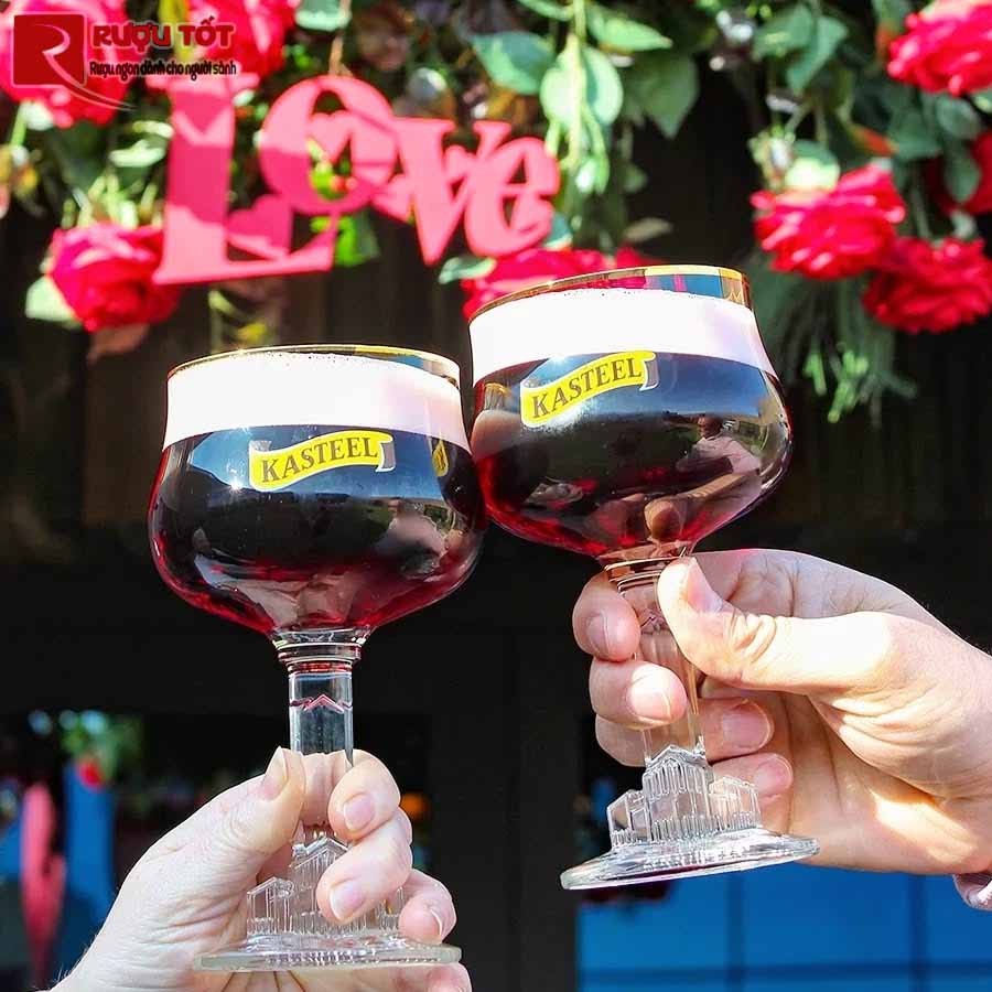 Thuong Thuc Bia Bi Kasteel Brune