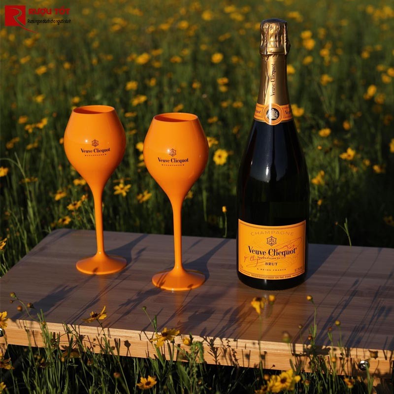 Rượu Champagne Veuve Clicquot Brut Yellow Label 750ml