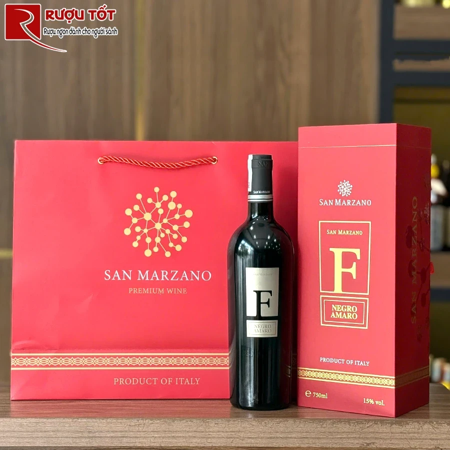 Hộp quà giấy đơn vang F đỏ