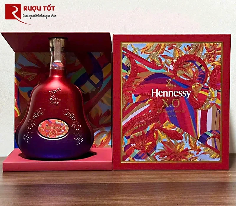 Hộp quà Hennessy XO
