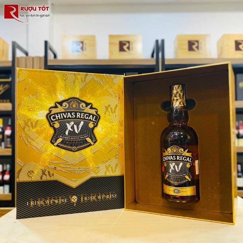 Hộp Quà Tết Chivas Regal 15