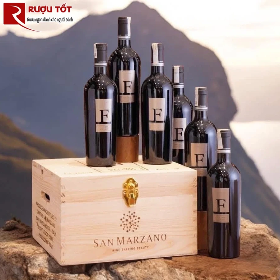 Hộp quà vang F đỏ 2026