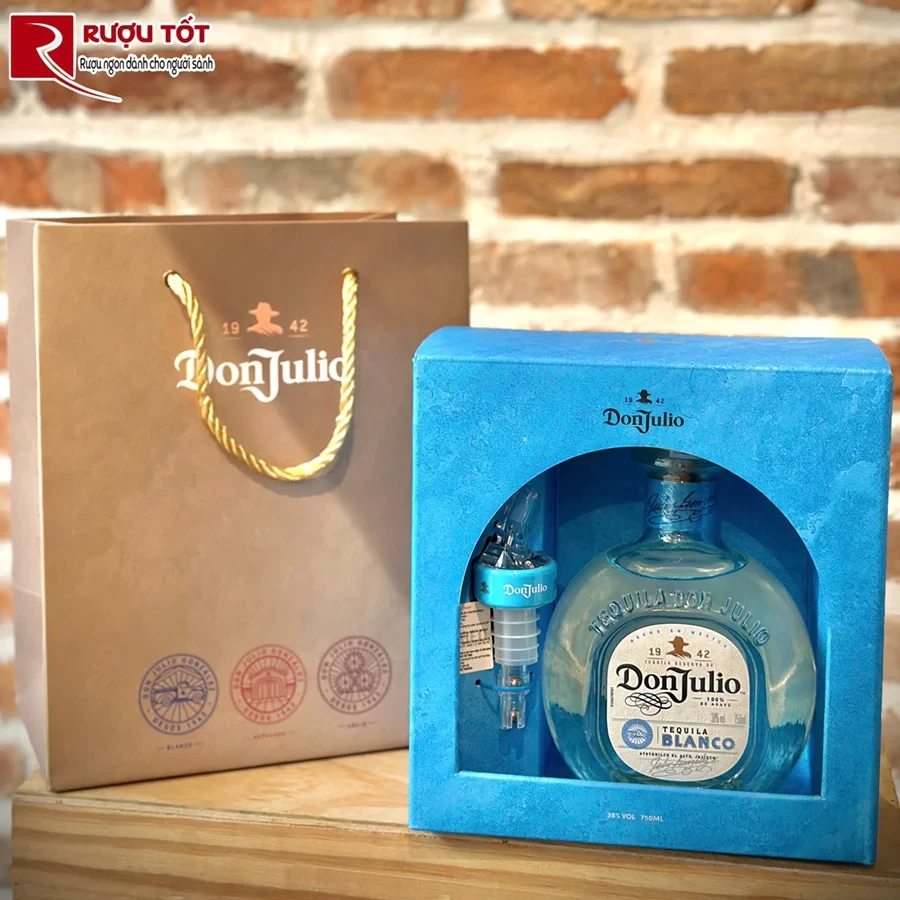 Rượu Don Julio Blanco Hộp Quà Tết