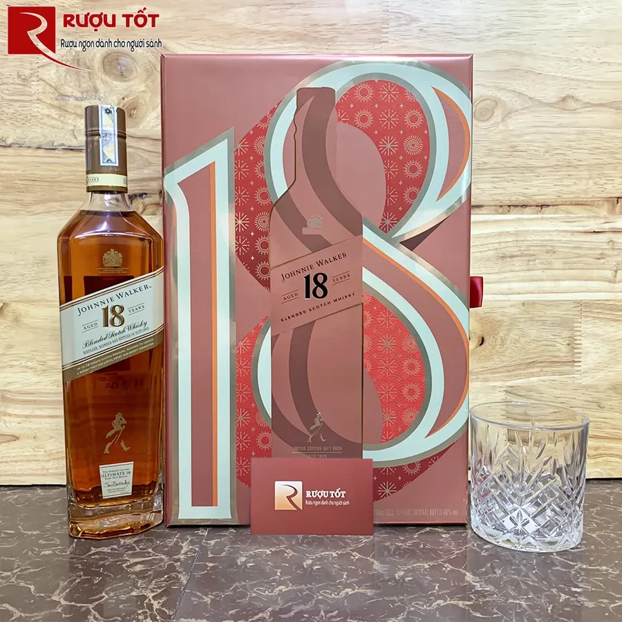 Johnnie Walker 18 Hộp Quà