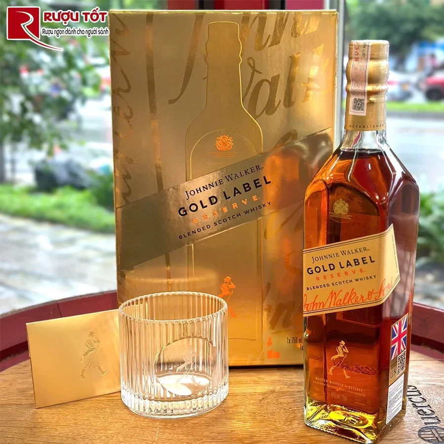 Rượu Johnnie Walker Gold Label hộp quà