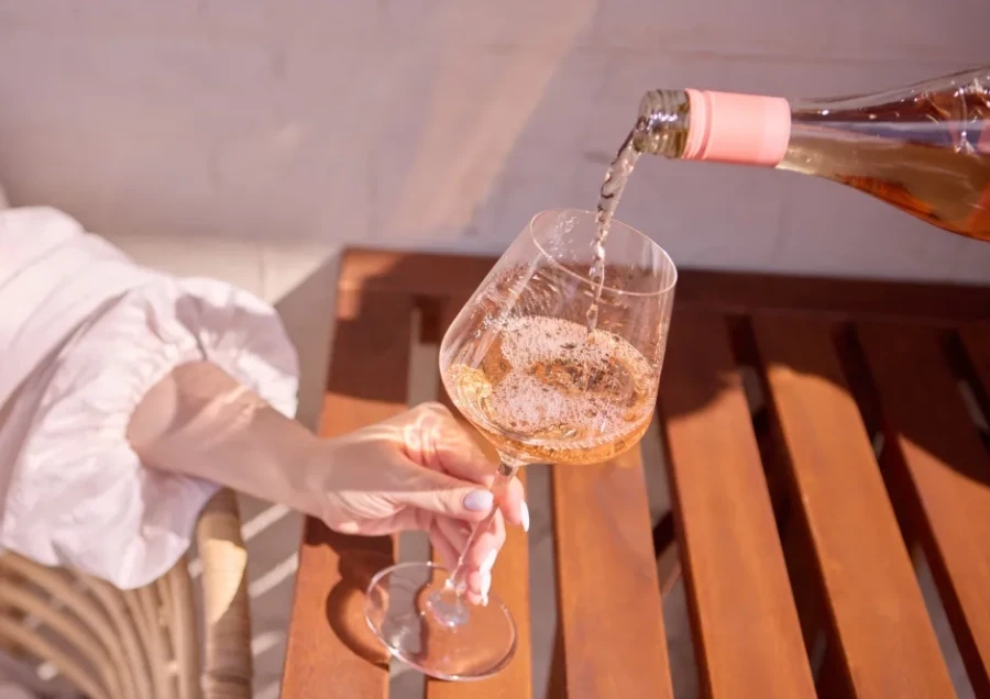 Top 10 chai rượu Moscato Rose ngon nhất đáng thử