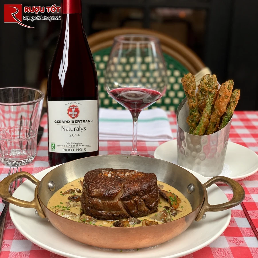 gerard bertrand naturalys pinot noir 2