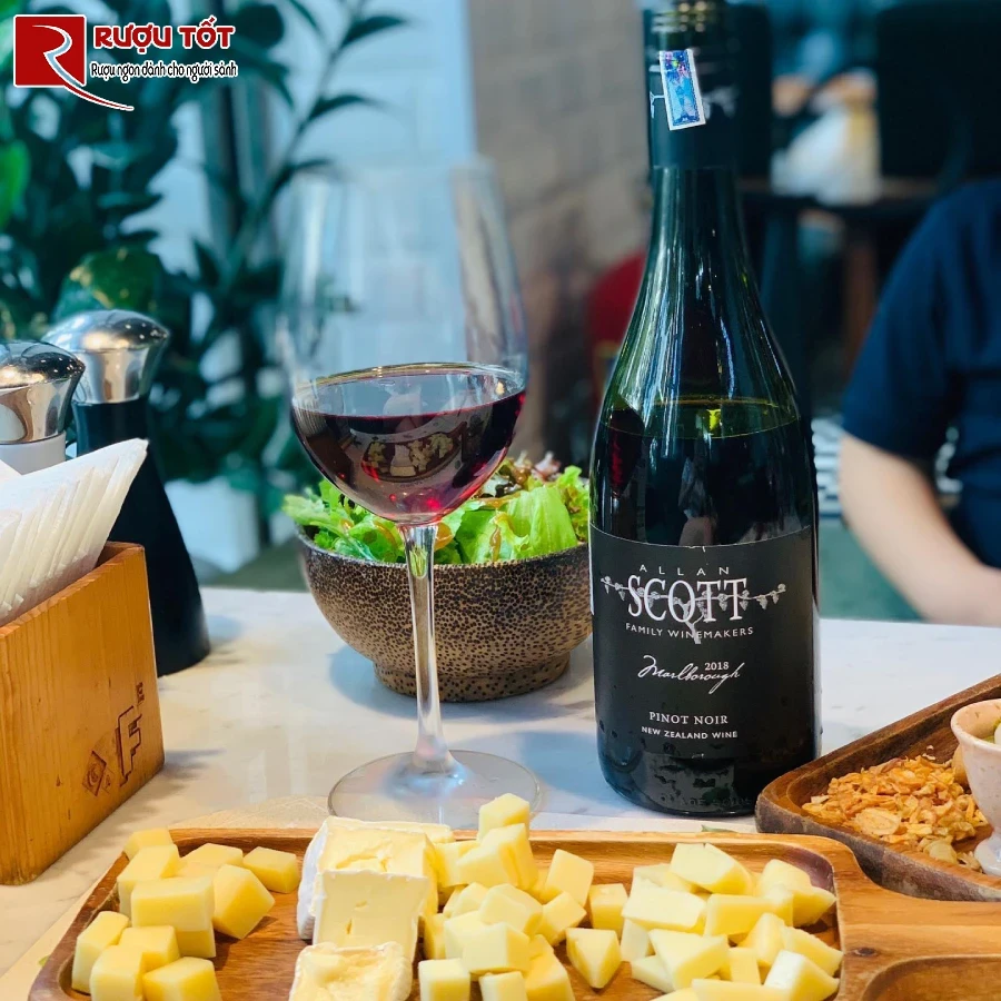 ruou vang allan scott pinot noir