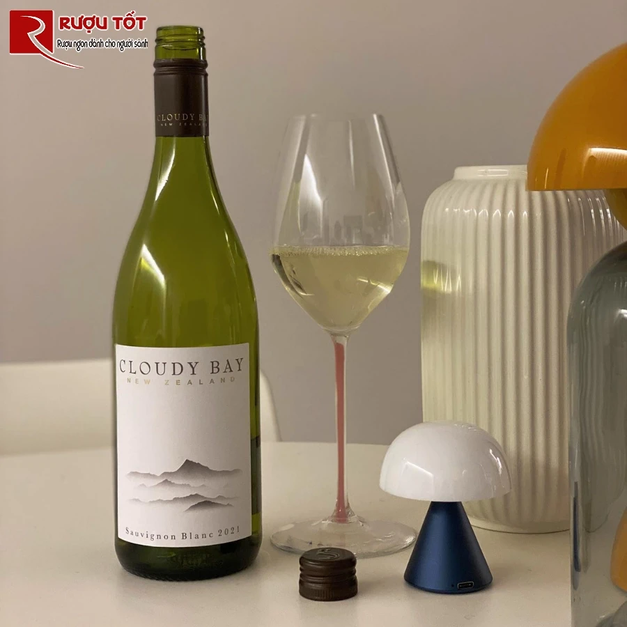 sauvignon blanc new zealand ruou vang cloudy bay