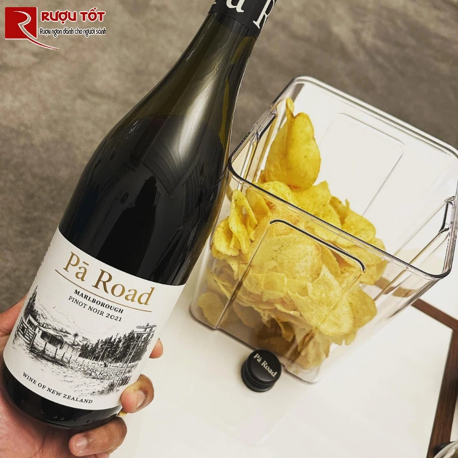 pa road pinot noir 1