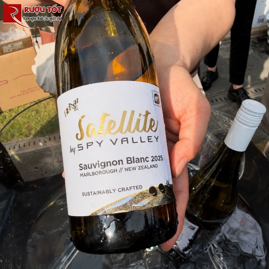 satellite sauvignon blanc 1