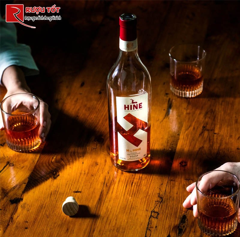 Rượu Cohnac Hine H