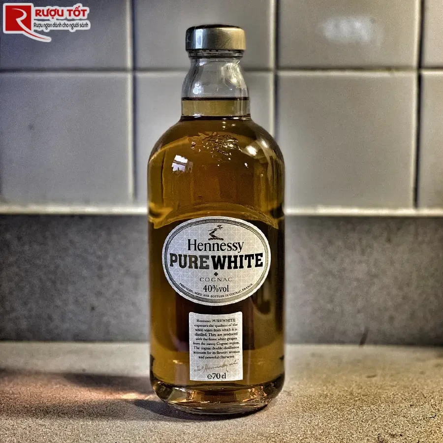 Ruou Hennessy Pure White Cognac