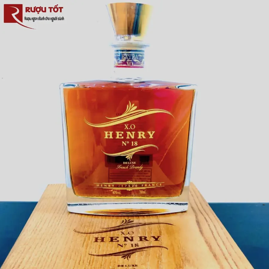 rượu henry xo 18 giá bao nhiêu