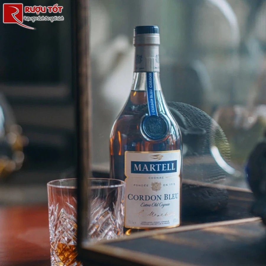ruou manh martell cordon bleu 375ml