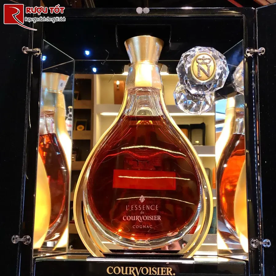 Rượu Courvoisier L'Essence 1