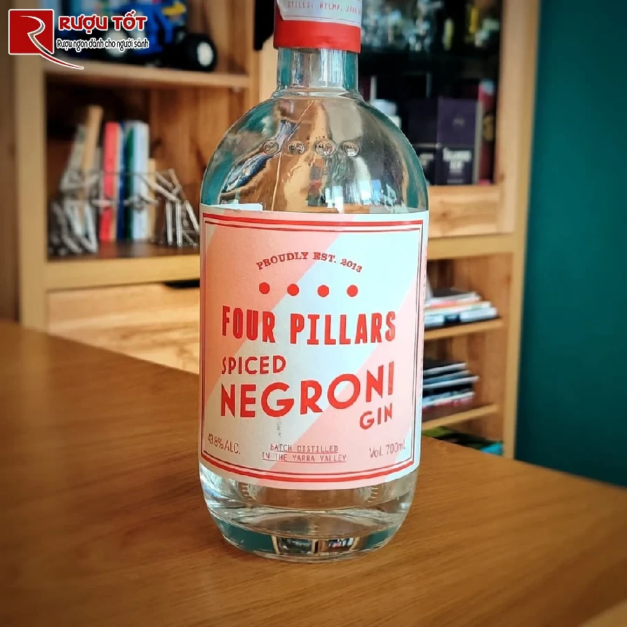 ruou gin four pillars spiced negroni gin