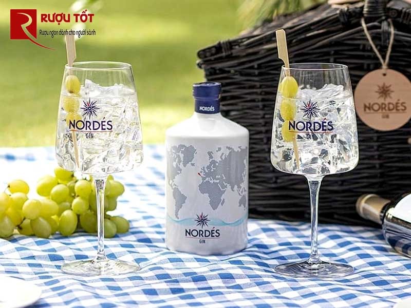 Rượu Tây Ban Nha Gin Nordes