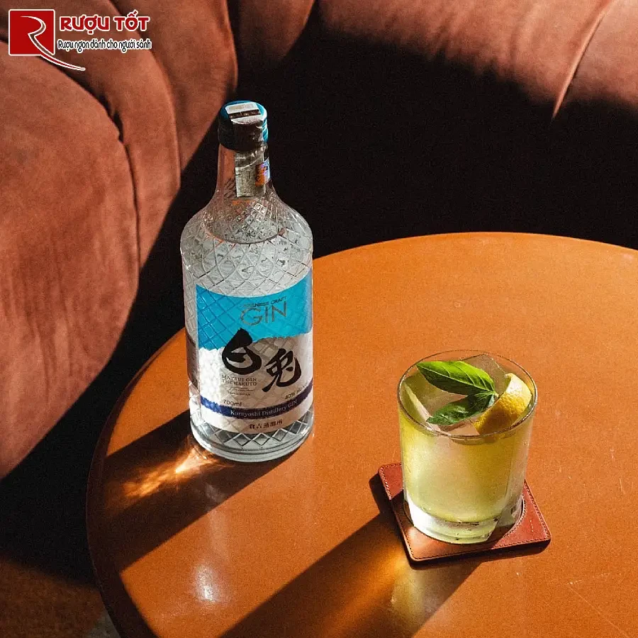 ruou the hakuto gin 40% 700ml nhat ban
