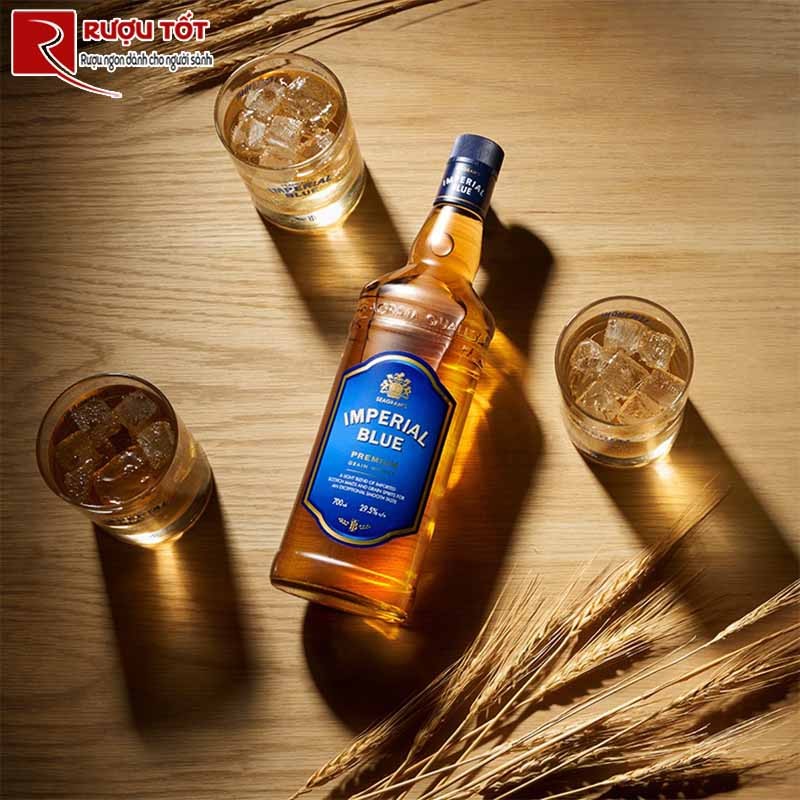 Rượu Imperial Blue