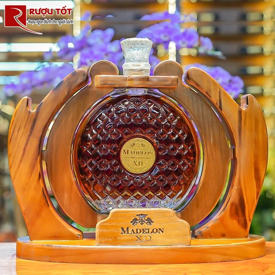 Rượu Madelon XO 2L