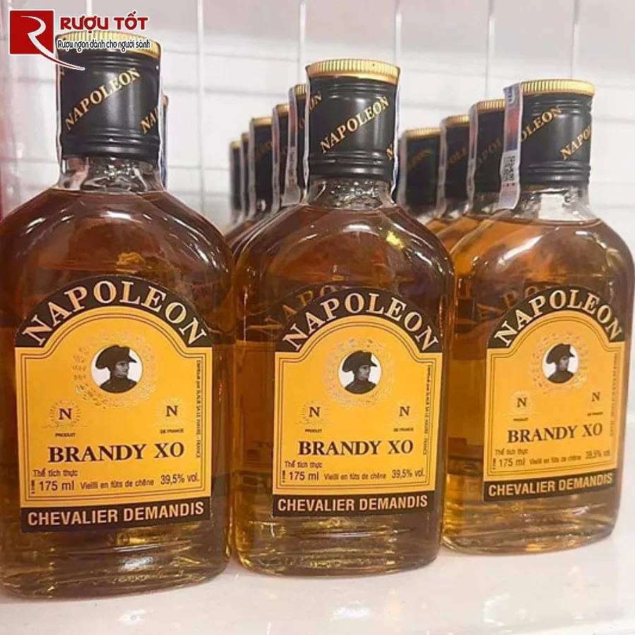 ruou napoleon brandy xo 175ml gia re