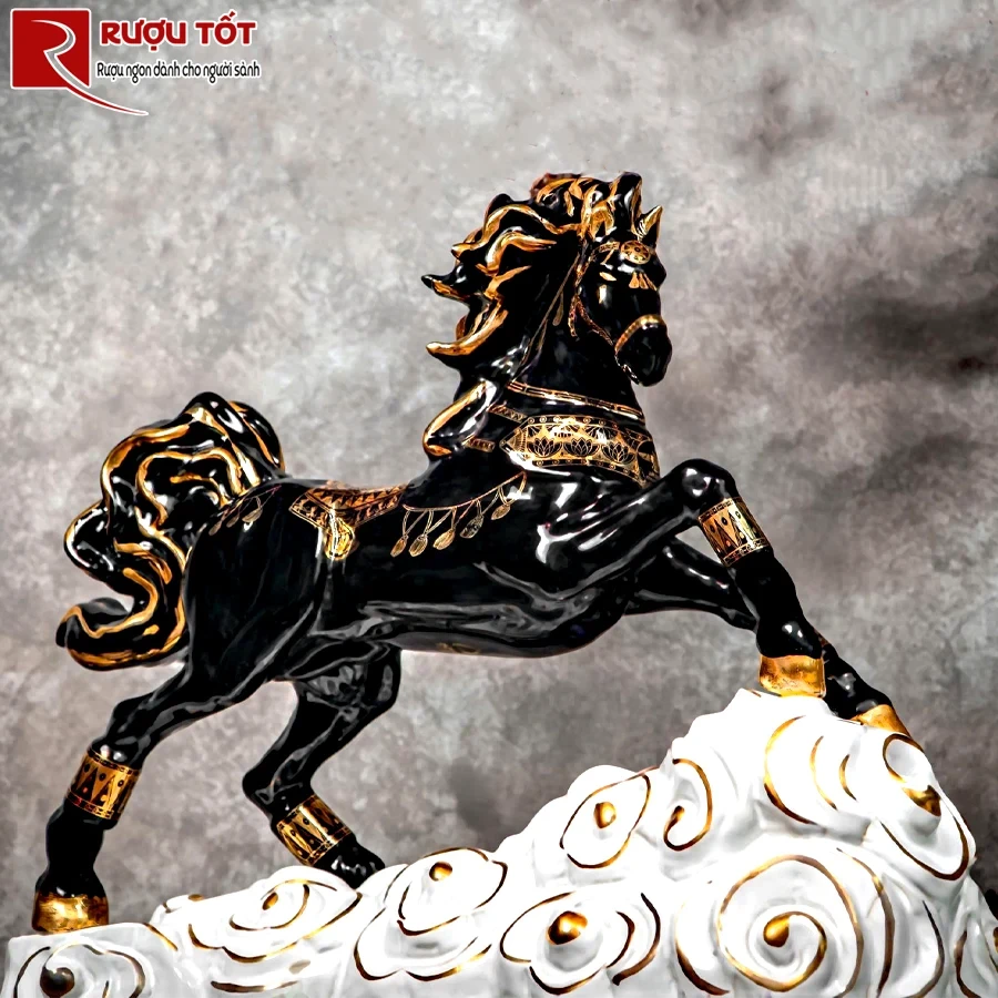 Rượu Ngựa Doha Vip Long Mã 23K