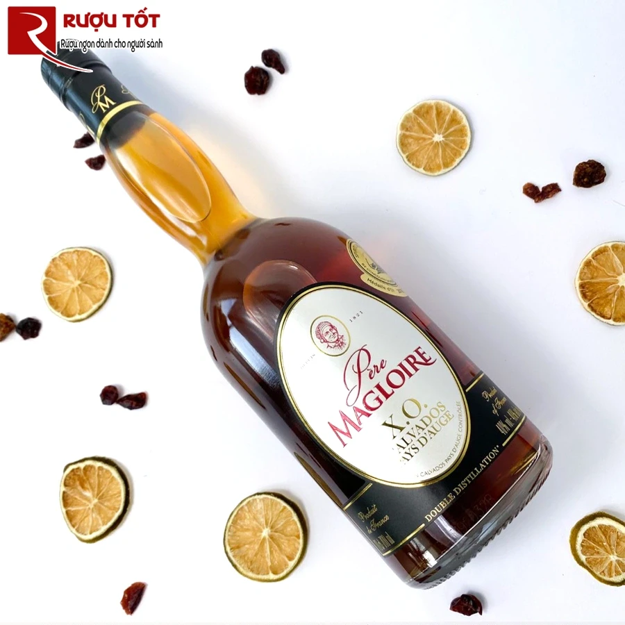 Rượu táo Pere Magloire XO Calvados