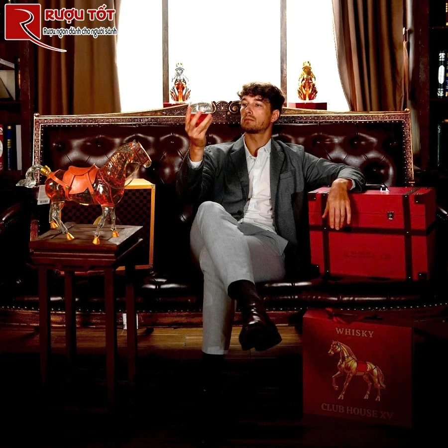 Rượu Whisky Rượu Long Mã Đại Việt