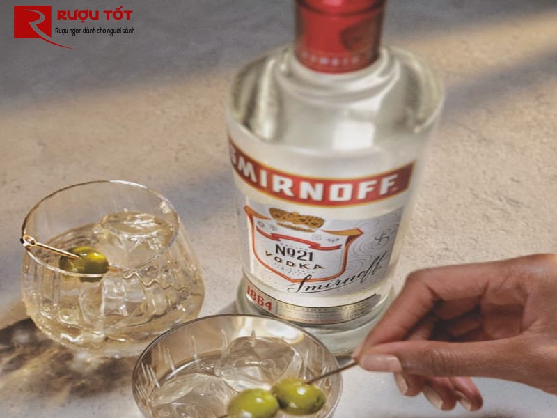 Vodka Smirnoff Red