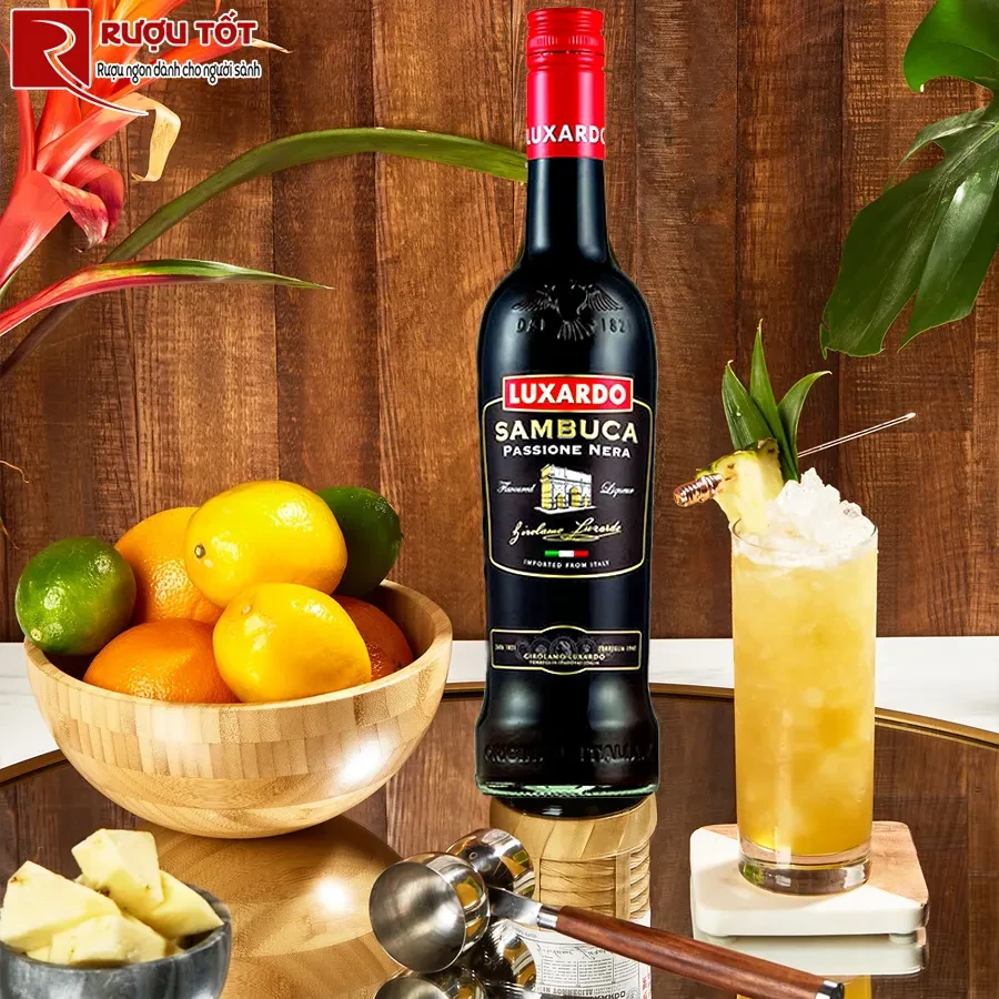 Rượu mùi Luxardo Sambuca Passione Nera