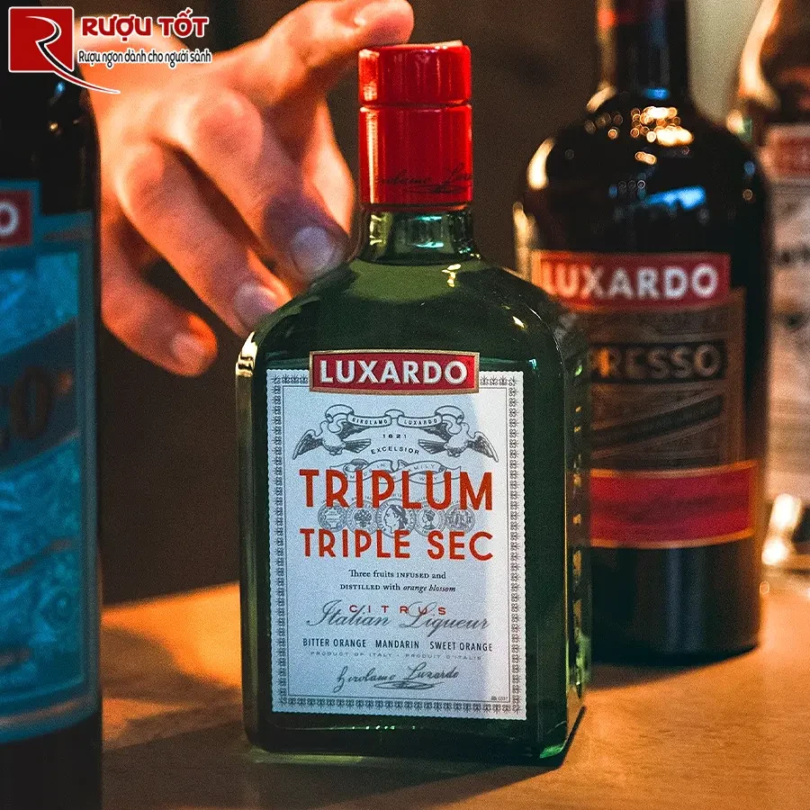 Rượu mùi Triplum Triple Sec Orange