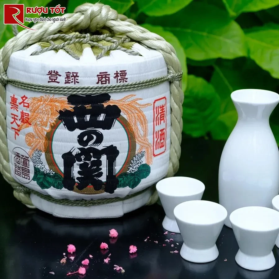 ruou sake binh coi nishinoseki hana barrel 1,8 lit