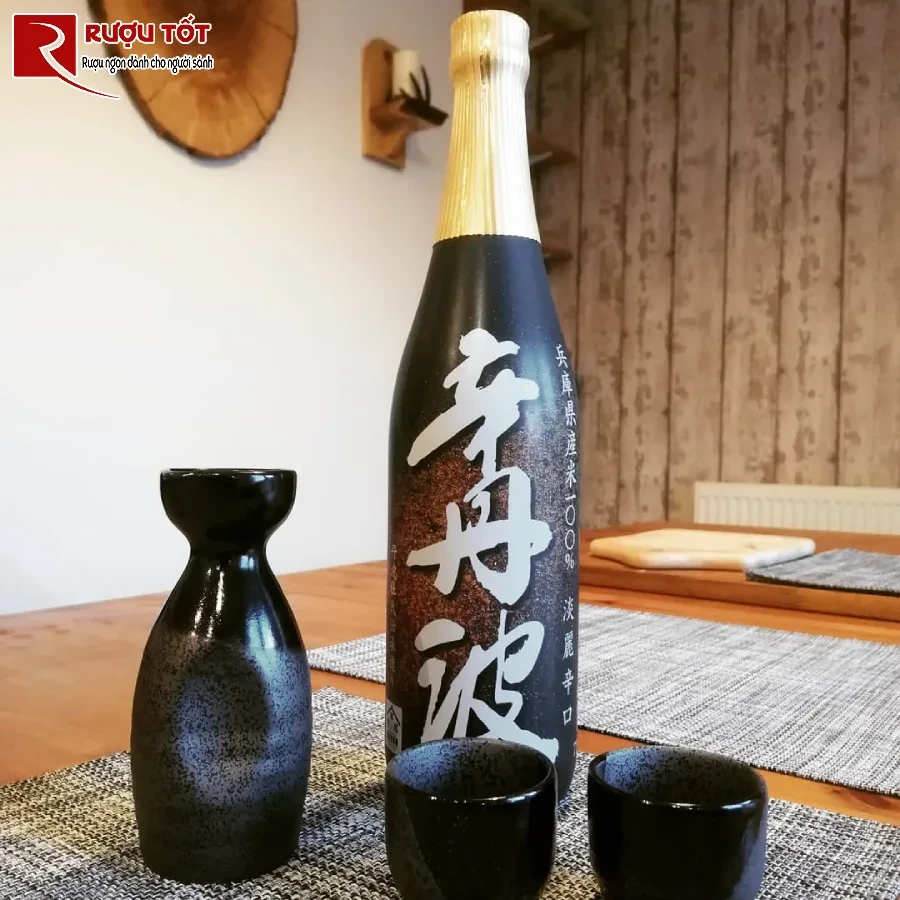 ruou sake ozeki honjozo karatamba 1,8 lit nhat ban