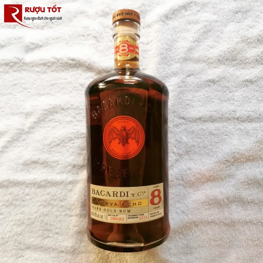 ruou bacardi 8 gia tot