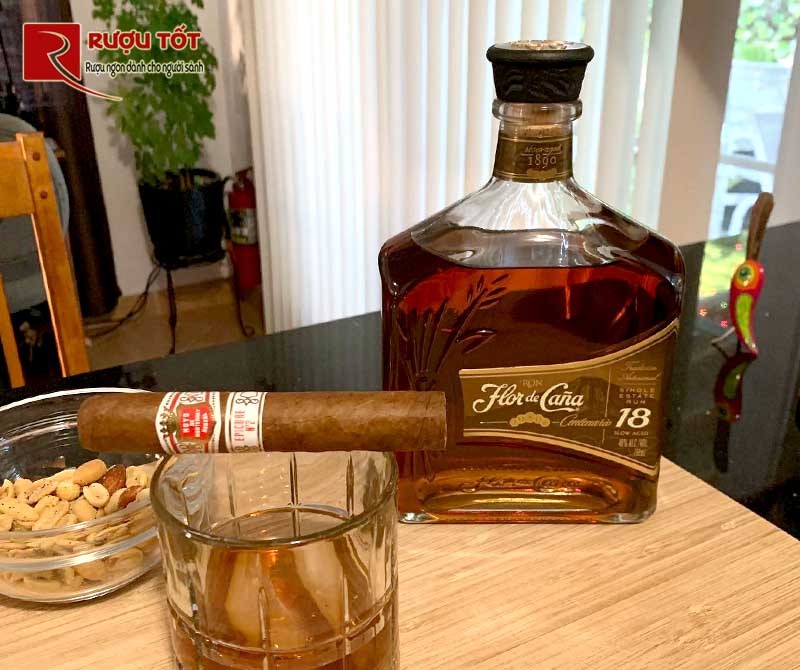 Rượu Flor de Cana 18