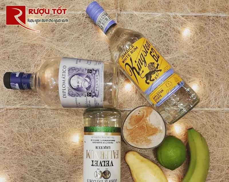 Rượu Kingston 62 White Rum