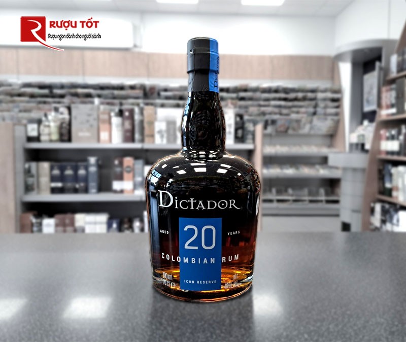 Rượu Rum Dictador 20
