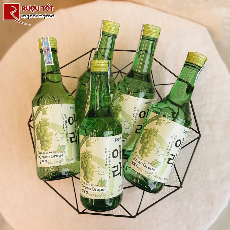 ruou soju korice trai cay 360ml han quoc