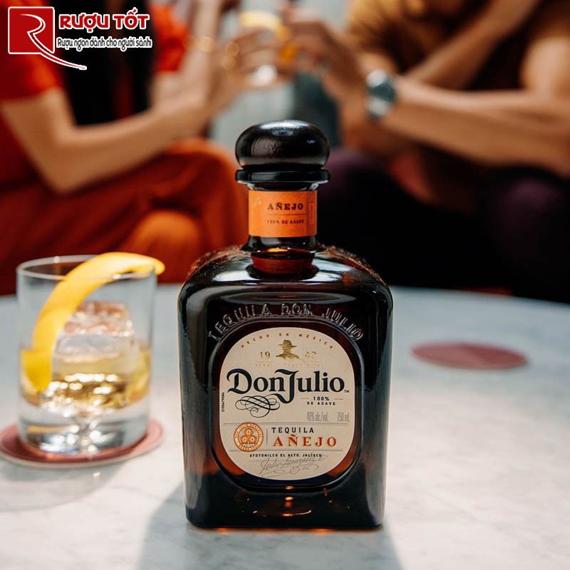 rượu Don Julio Anejo