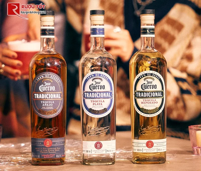 Rượu Mexico Jose Cuervo