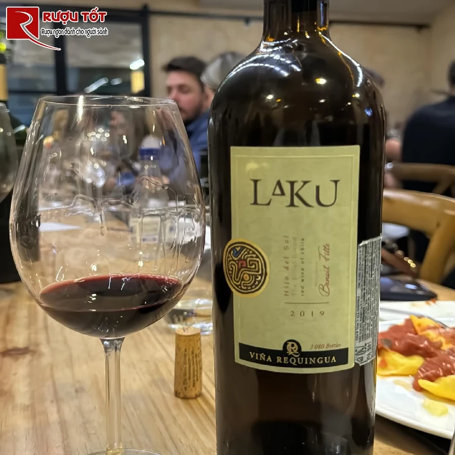 ruou laku vina requingua premium