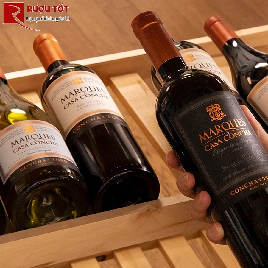 Rượu Marques de Casa Concha Etiqueta Negra
