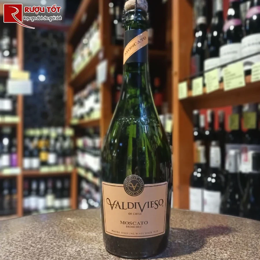 ruou valdivieso moscato demi sec