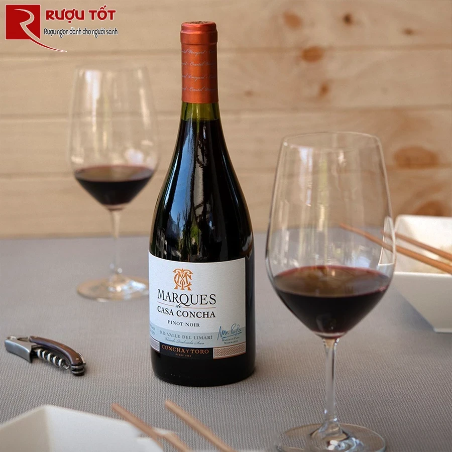 Rượu vang Marques de Casa Concha Pinot Noir